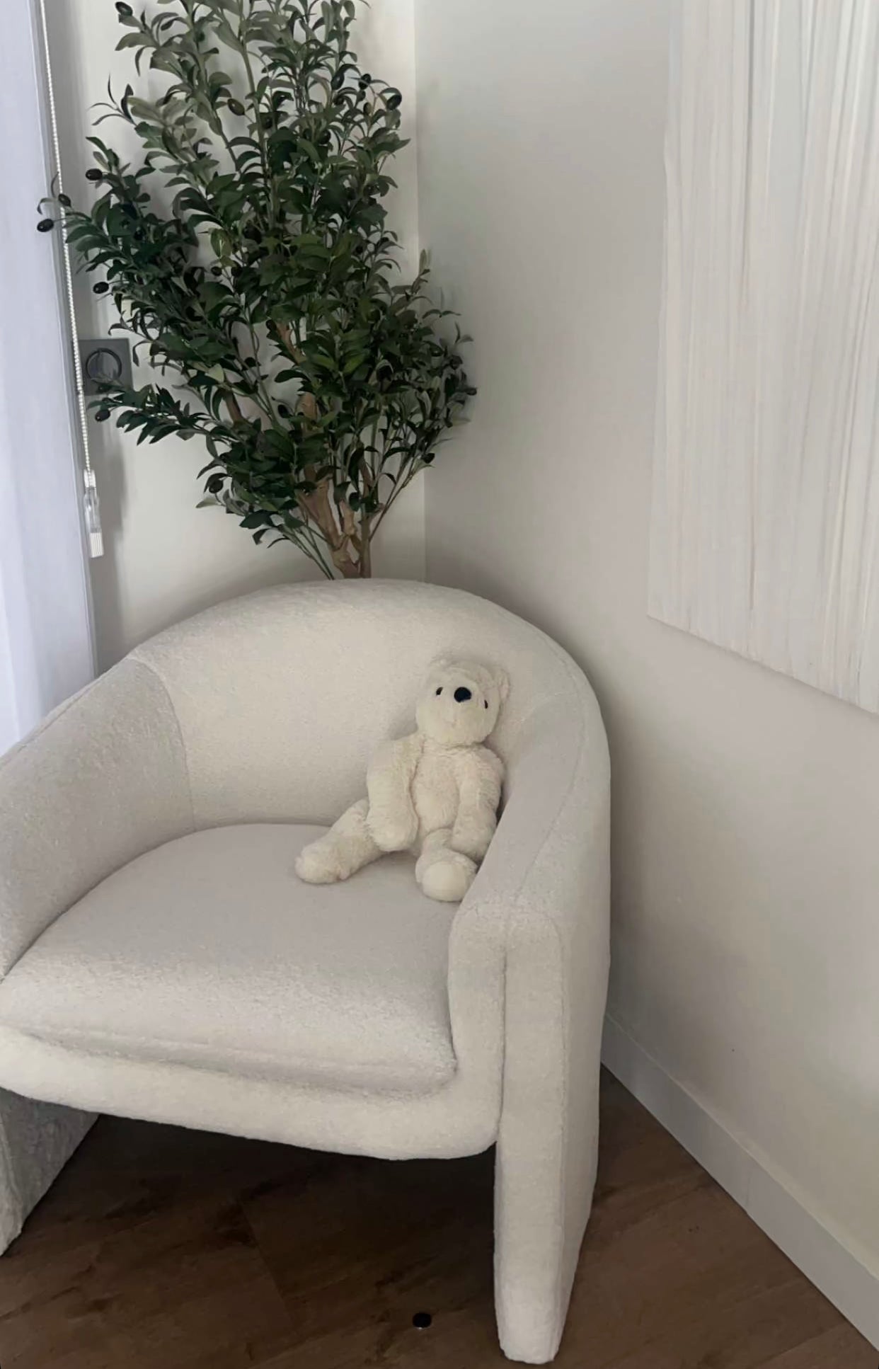 FAUTEUIL « CHARMAINE »RICHMOND INTERIORS