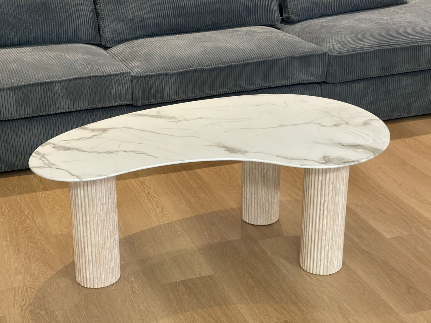 TABLE BASSE «PYLONE »