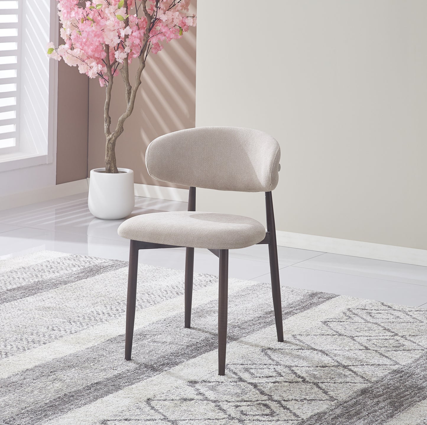 LOT DE 2 CHAISES « LUCILE »