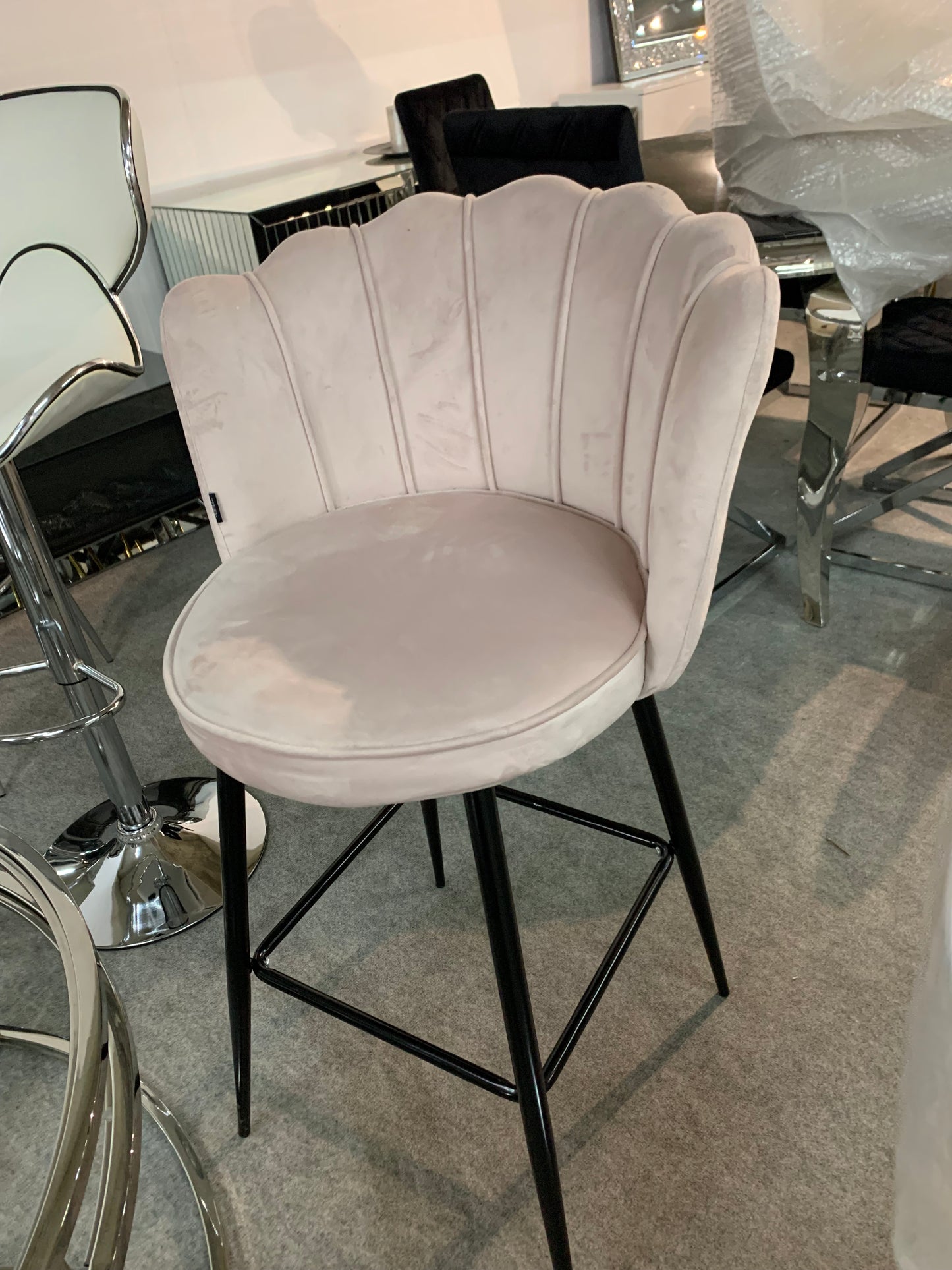 LOT DE 2 TABOURETS DE BAR "NYMPHÉA"