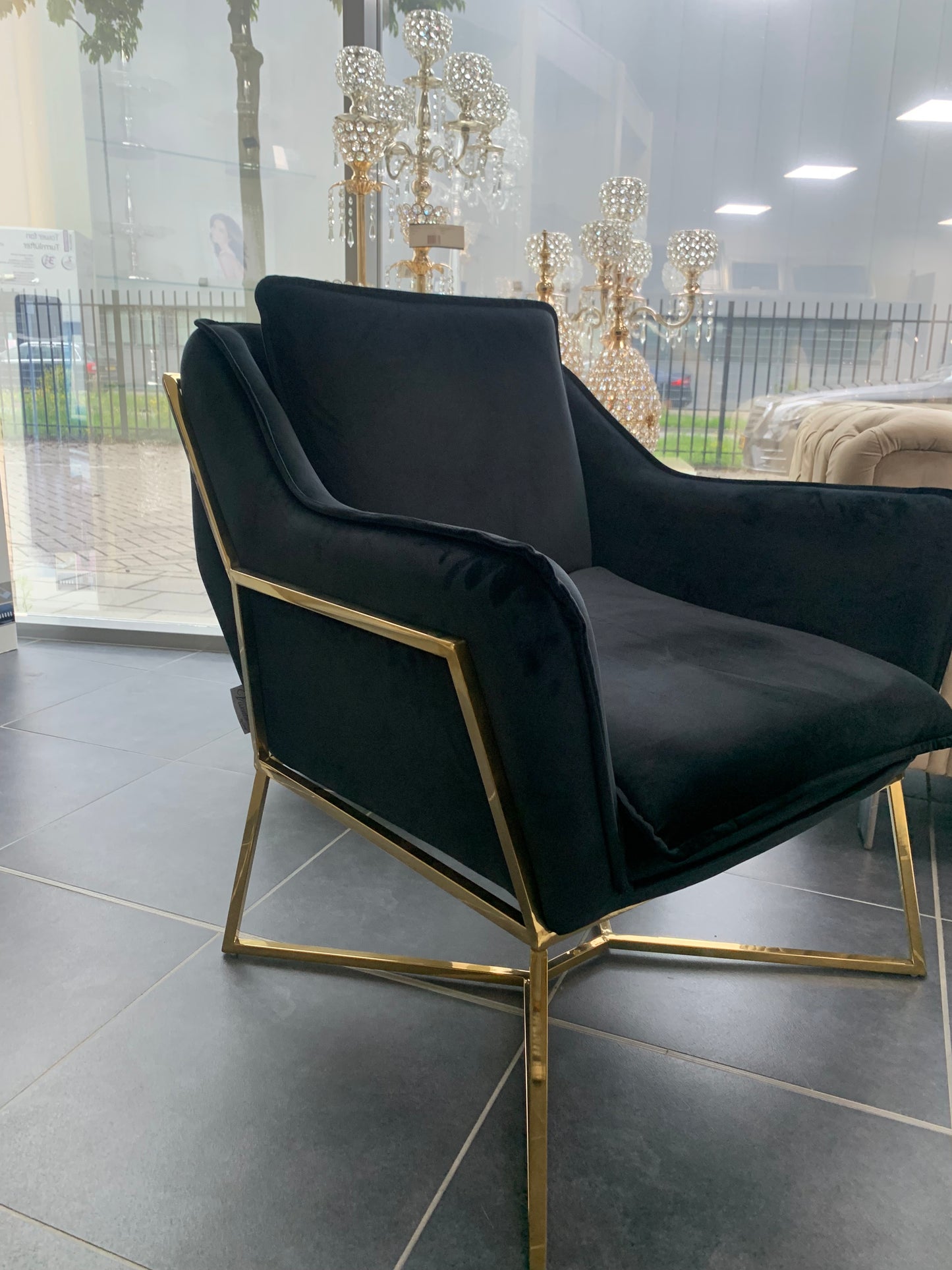 FAUTEUIL"FOGGIA" DORÉ