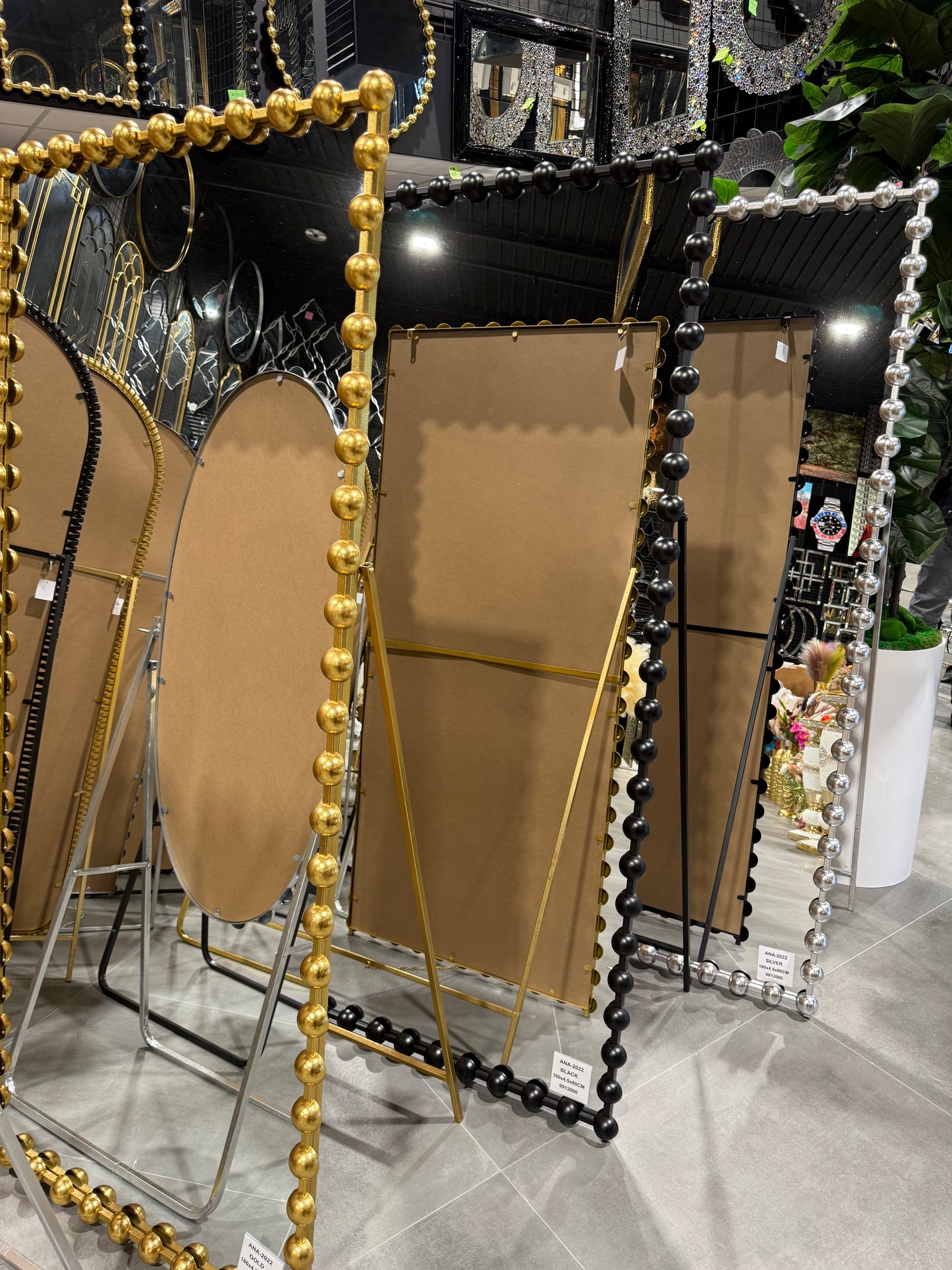 MIROIR «BALL » SUR PIED