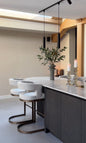 LOT DE 2 TABOURETS DE BAR "ELLIS" RICHMOND INTERIORS