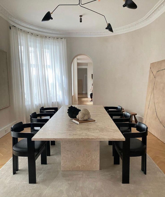 TABLE À MANGER « IMPÉRIALE »