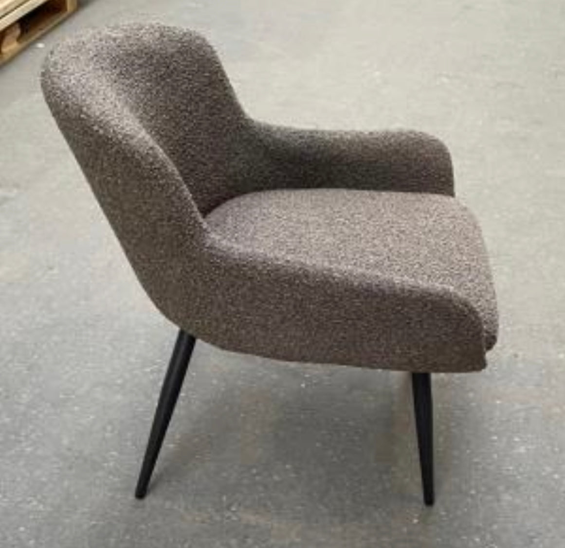 LOT DE 2 CHAISES « FLUFFY »