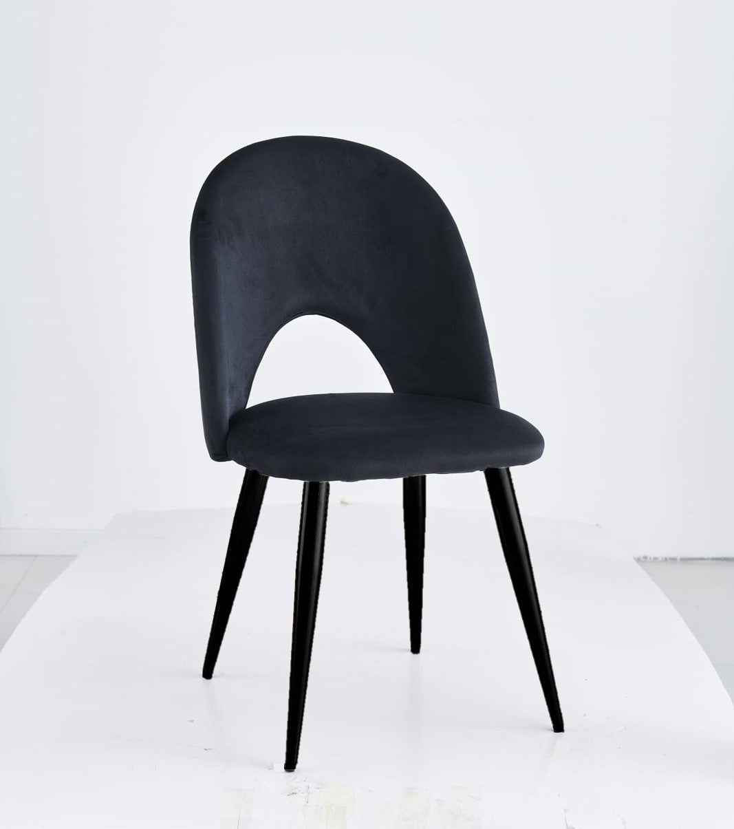 LOT DE 2 CHAISES « AMELIA »