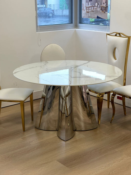 TABLE À MANGER « CAPUCINE »