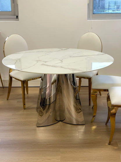 TABLE À MANGER « CAPUCINE »