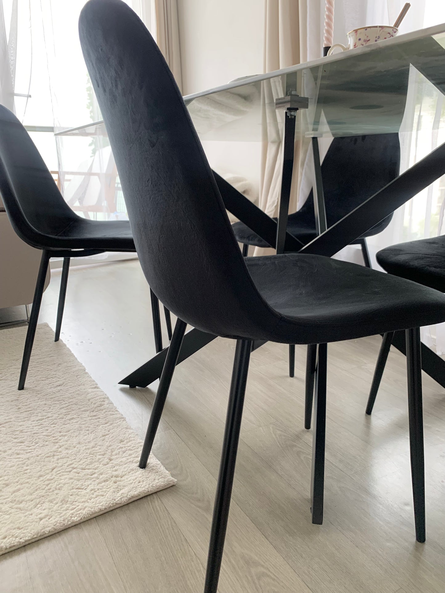 LOT DE CHAISES "SCANDINAVE" BLACK