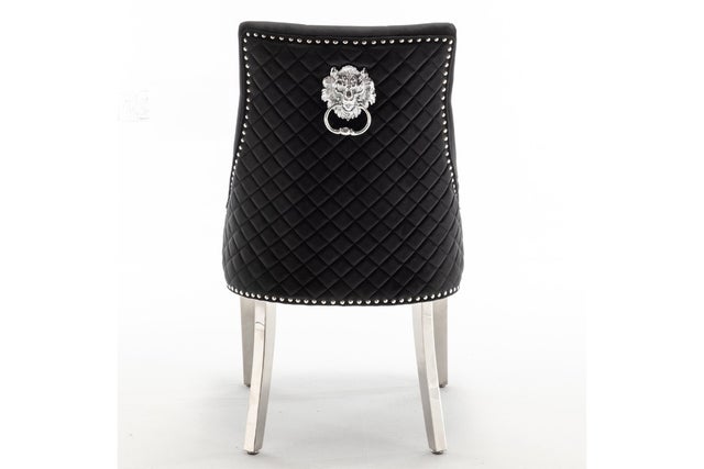 LOT DE 2 CHAISES "LION"